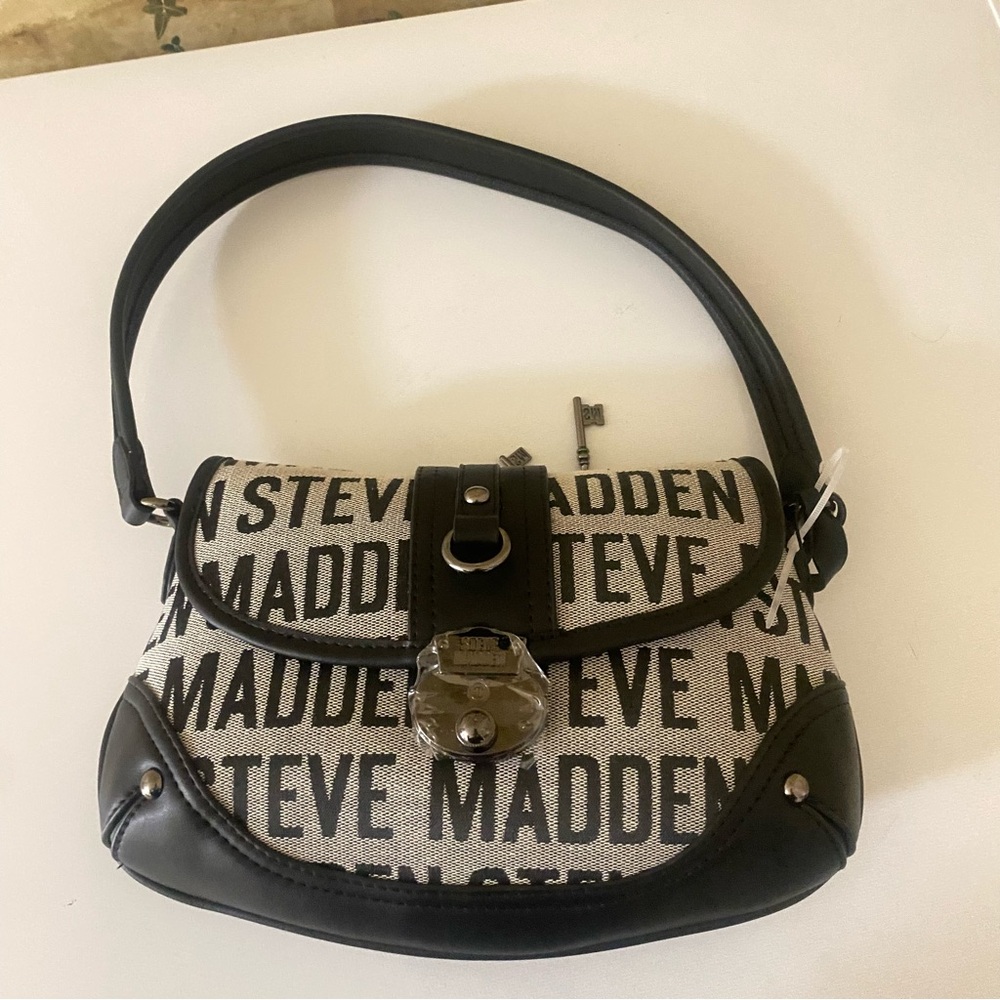 Steve Madden Black and Cream Shoulder Bag